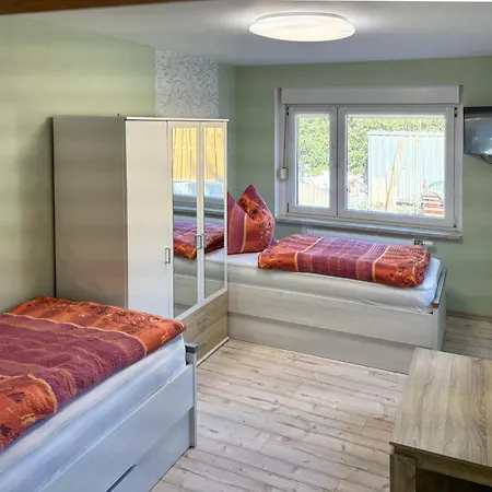 Zur Teufelsmauer בית נופש