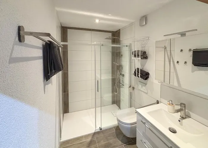 Zur Teufelsmauer בית נופש *